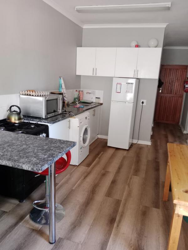 To Let 2 Bedroom Property for Rent in Grahamstown Eastern Cape